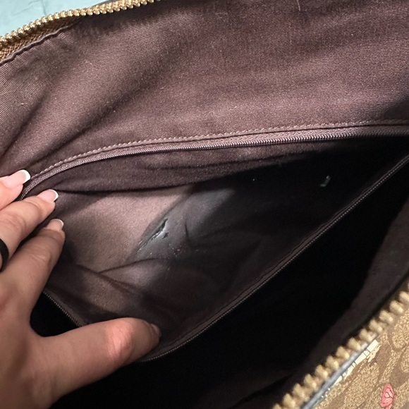 Coach Tote Bag - Picture 7 of 8